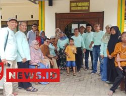Pengawas SMP Disdik Sumenep Ajak Para Alumnus 1985 IKIP Surabaya Berwisata di Museum Sumenep
