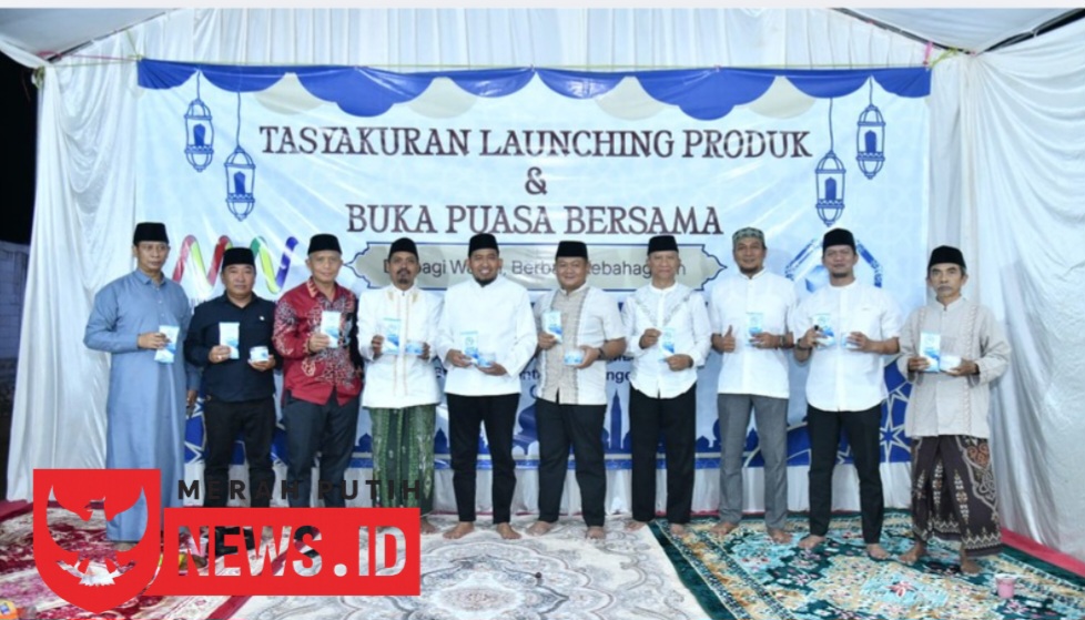 Dirut BPRS Bhakti Sumekar Dampingi Bupati Sumenep dalam Launching Garam Konsumsi dan Garam SPA PT Mulya Anugerah Sumekar