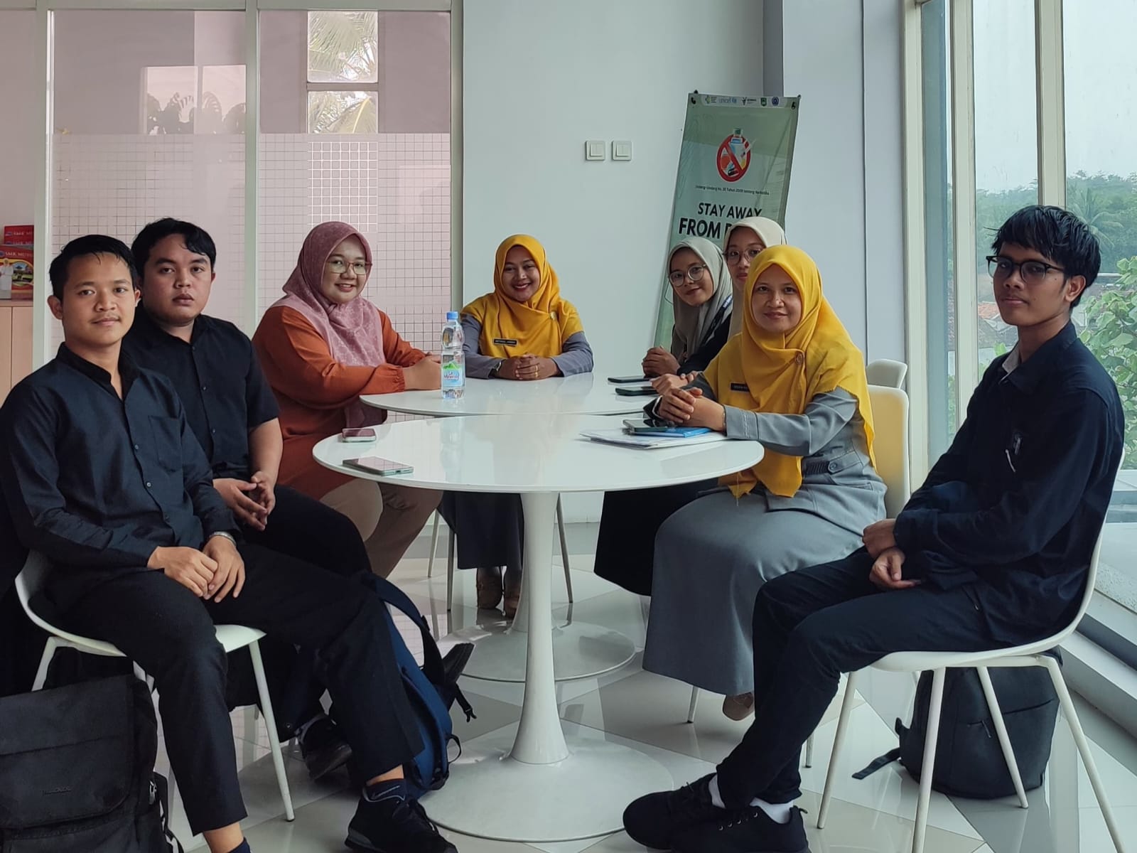 Belajar Bersama, Bertumbuh Bersama: Pengalaman Baik Asistensi Mengajar PADP UM di SMK Muhammadiyah 7 Gondanglegi