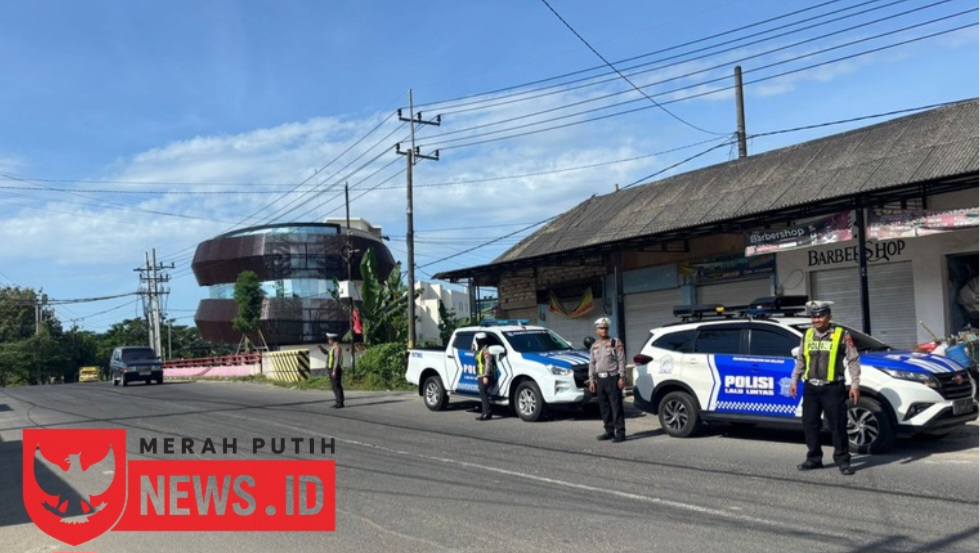 Polantas Menyapa dan Patroli Mobil ETLE di Lingkar Barat Sumenep