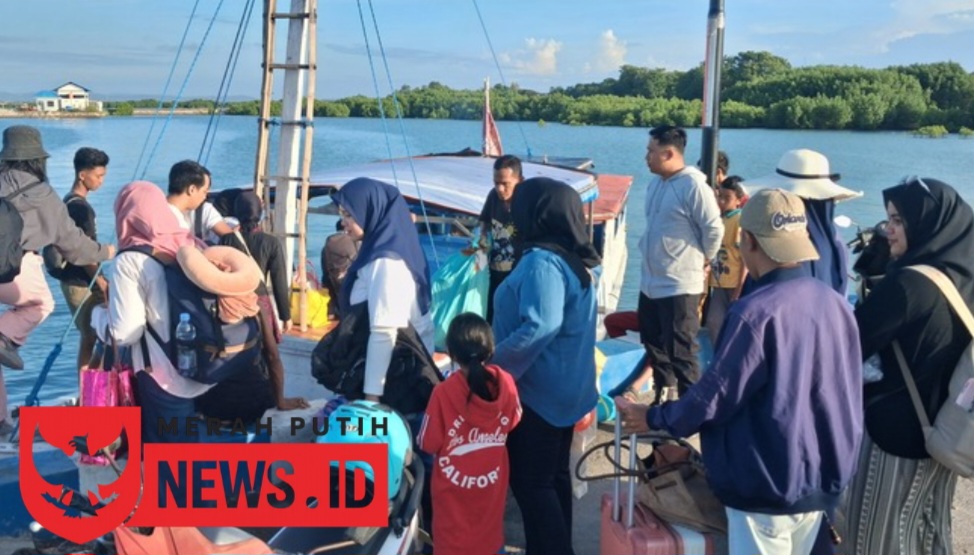 Wisatawan Mulai Berdatangan Nikmati Liburan di Pulau Gililabak, Pemkab Sumenep Dinilai Kecolongan PAD